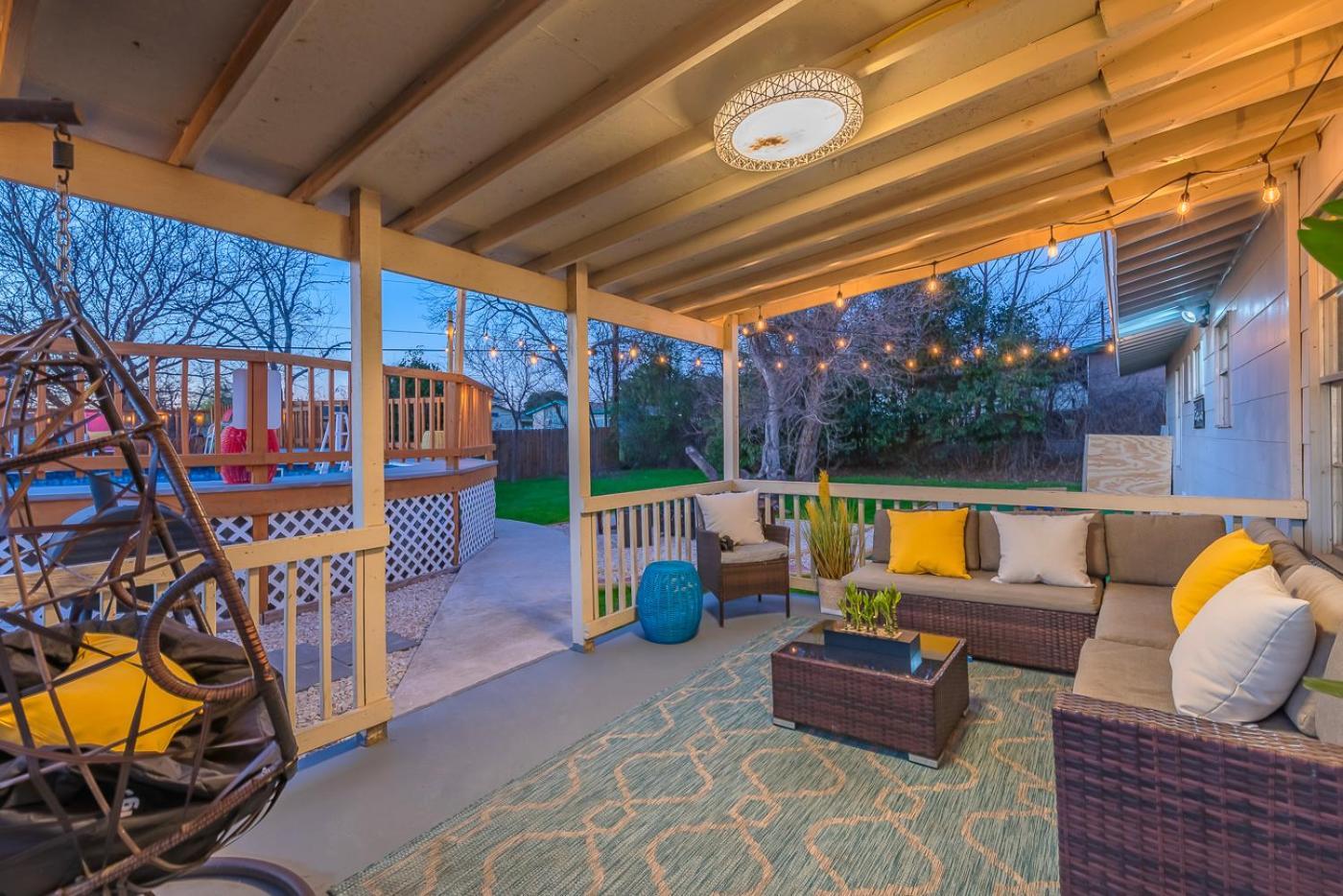 Game Room, Pool & Fire Pit At The Medical Center San Antonio Exterior photo